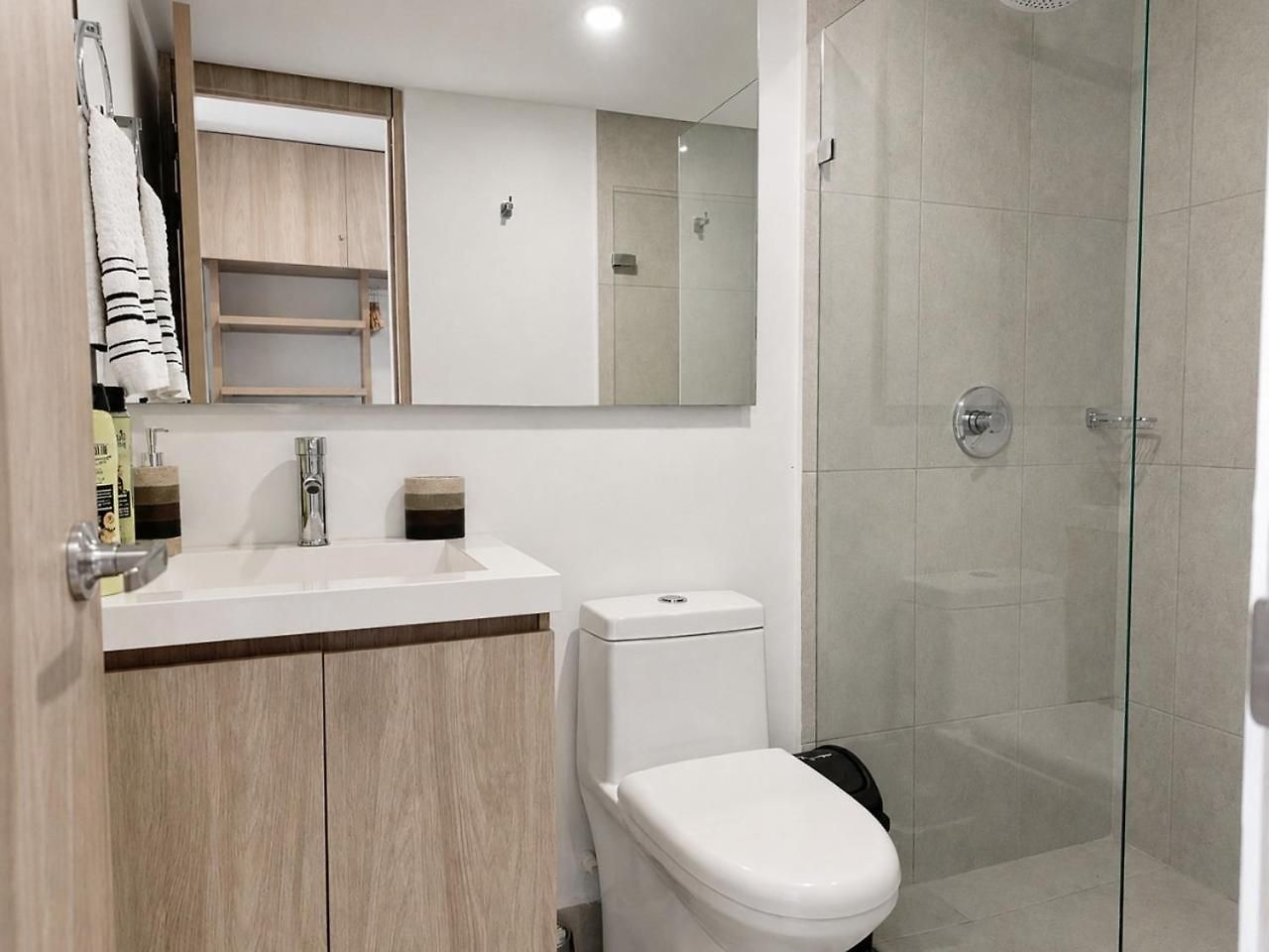 2 Hab Cerca Al Centro Cielo Mar Apartamento *
