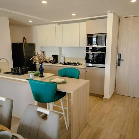 Apartamento 2 Hab Cerca Al Centro Cielo Mar *